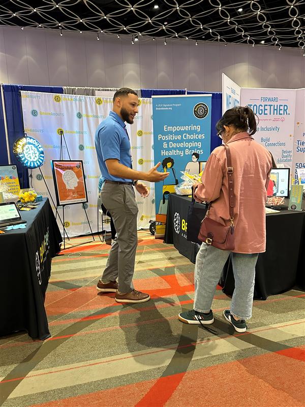 BrainAbouts at a conference
